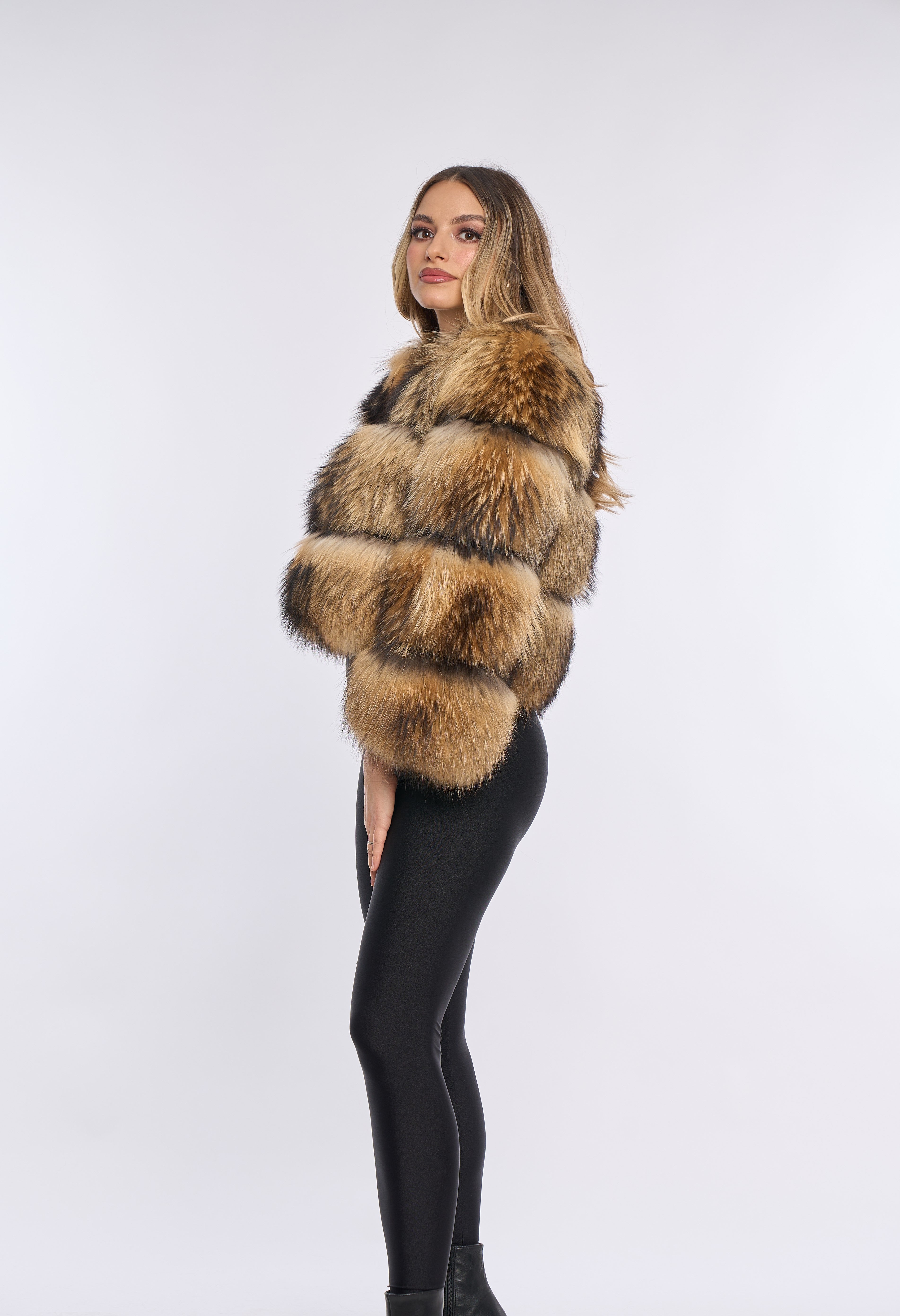 Julia - Manteau court en fourrure