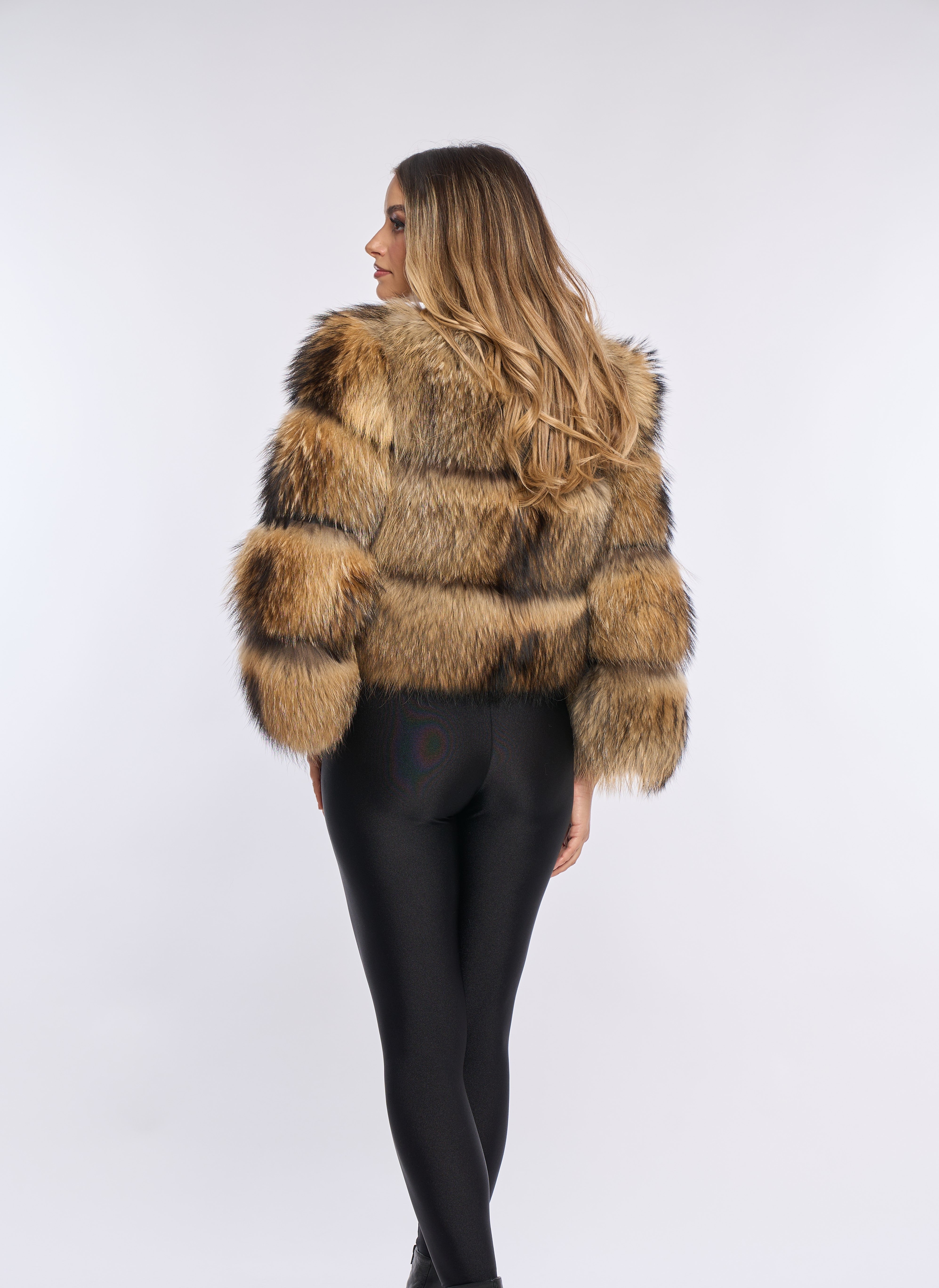 Julia - Manteau court en fourrure