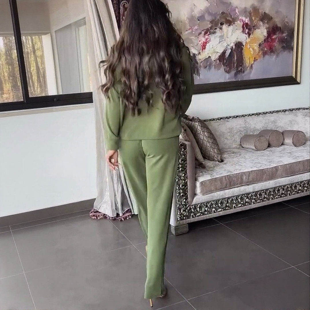 Chloe I Ensemble Élégant de Confort